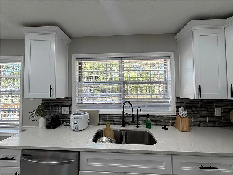 934 Bay Ridge Dr — Photo 45