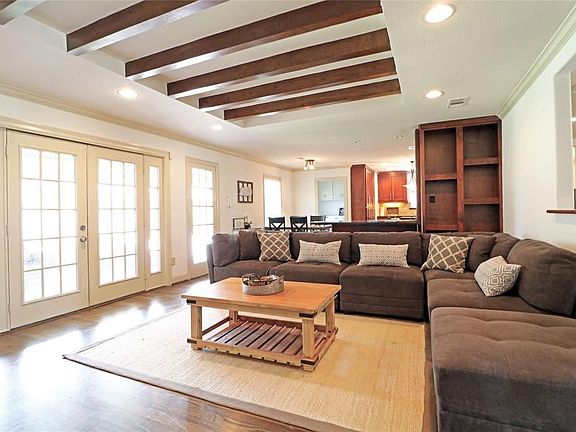5th image of 4411 Wigton Dr