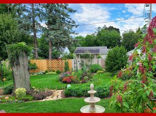 1810 Whenona Dr, Madison, WI 53711