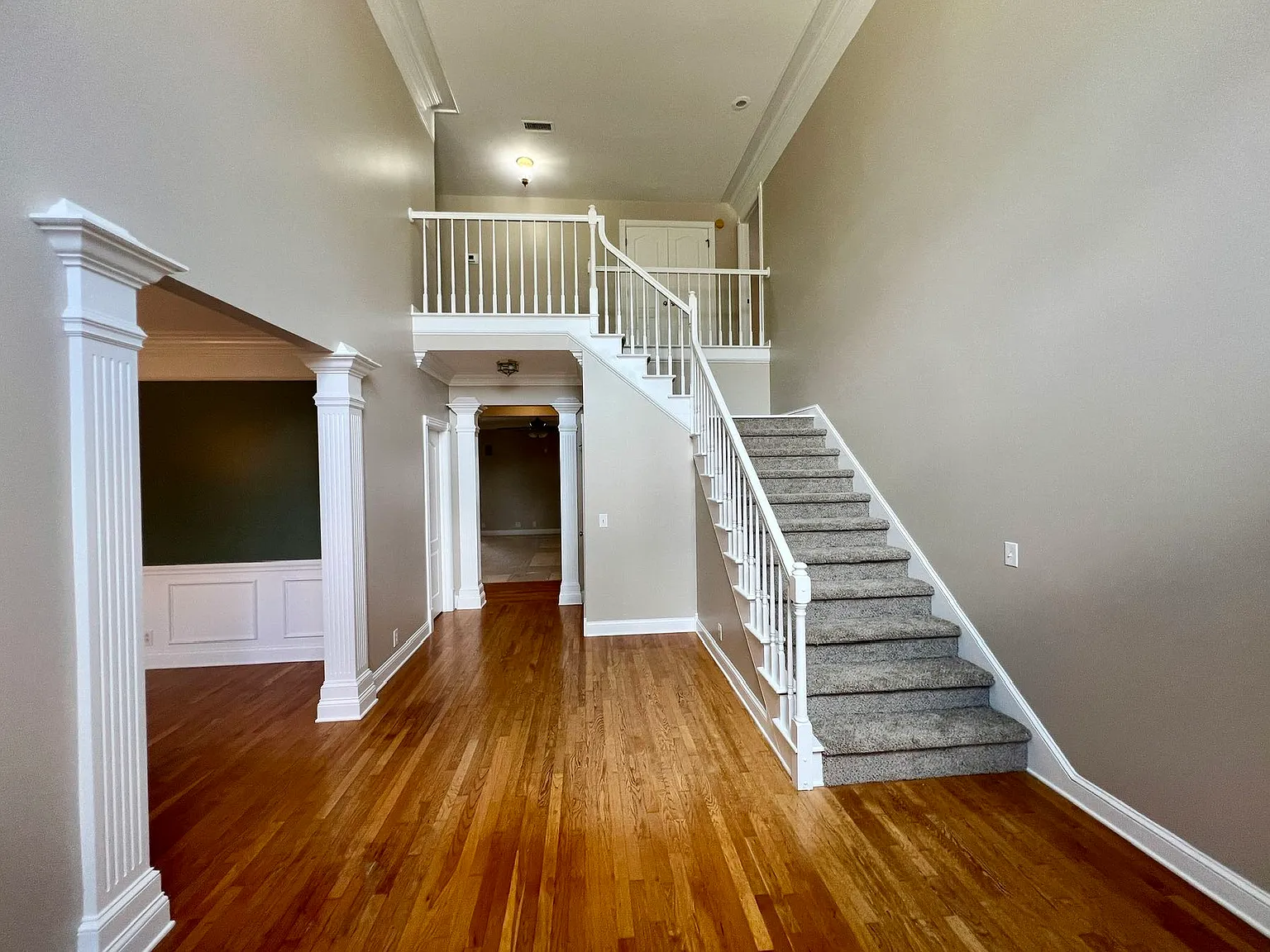2903 St. Johns Drive — Photo 4