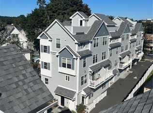 20 3rd St #18, Stamford, CT 06905