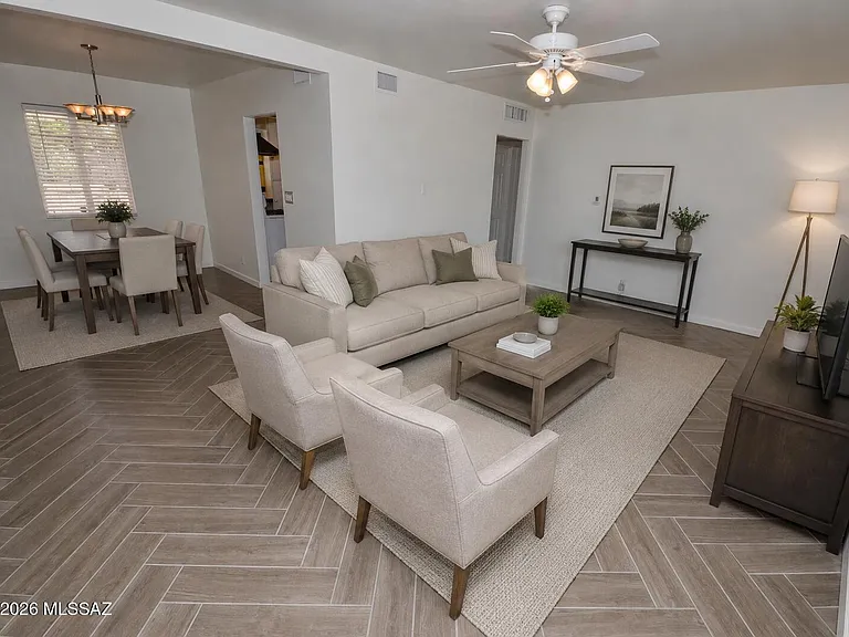 3002 E Copper St — Photo 47