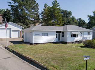 1204 4th Ave, Washburn, ND 58577