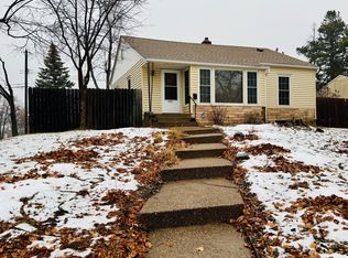 1721 Ivy Ave E, Saint Paul, MN 55106