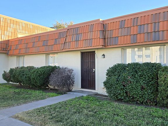 2nd image of 4711 W NORTHERN Avenue
