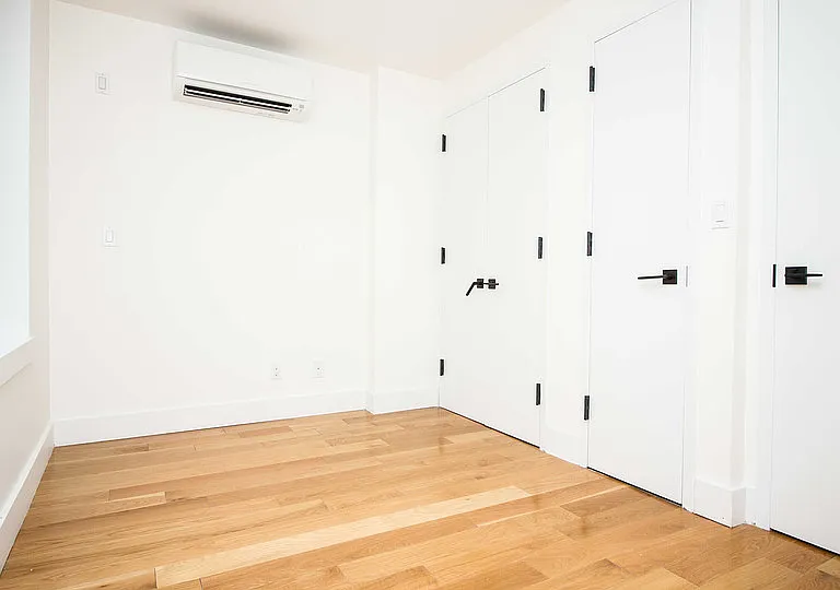783 Knickerbocker Ave #403 — Photo 8