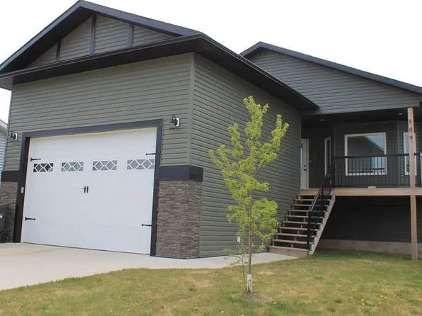 509 13th St, Cold Lake, AB T9M 1B3