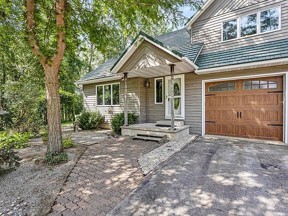 4th image of 3007 Longview Ln