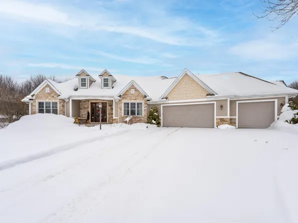 6368 Hollison Dr, Kalamazoo, MI 49009