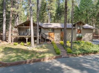 6049 Chickaree Ln, Pollock Pines, CA 95726