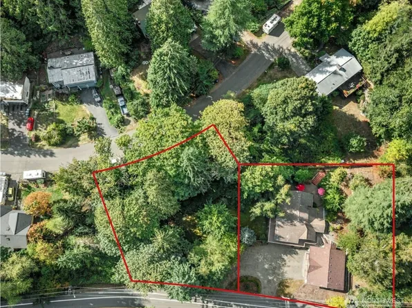 18901 61 Avenue NE, Kenmore, WA 98028