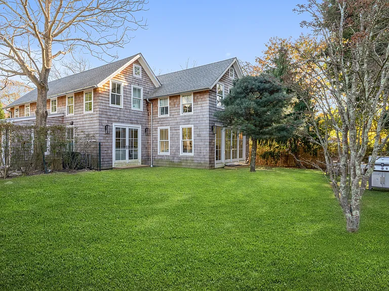 137 Accabonac Rd — Photo 19