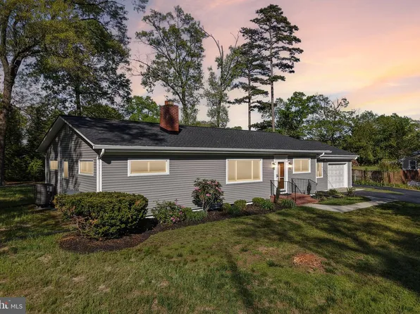 816 Meadow Rd, Severn, MD 21144
