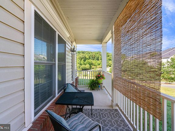 4th image of 2828 Chinkapin Oak Ln