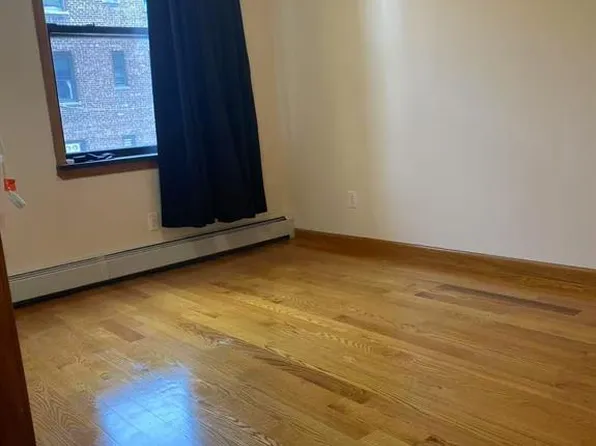 1587 East 19th Street image 7 of 14