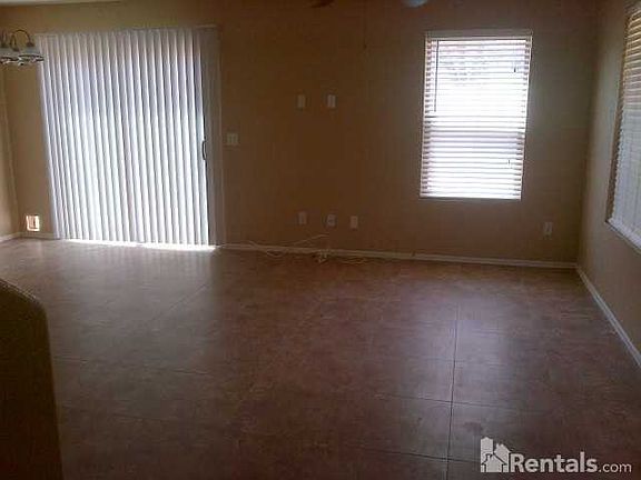 3rd image of 9510 N 81st Dr