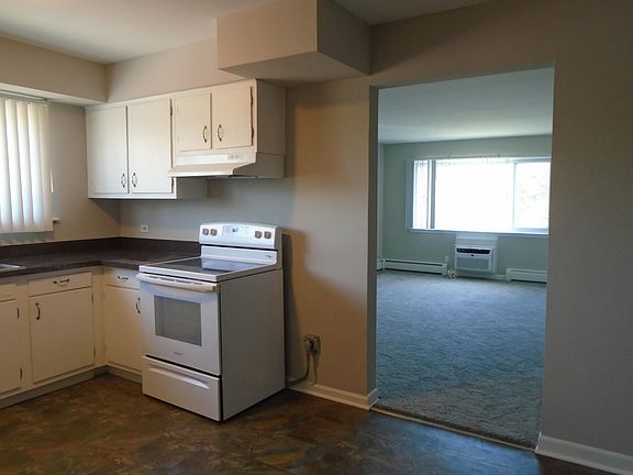 5th image of 1606 Ogden Ave #2E