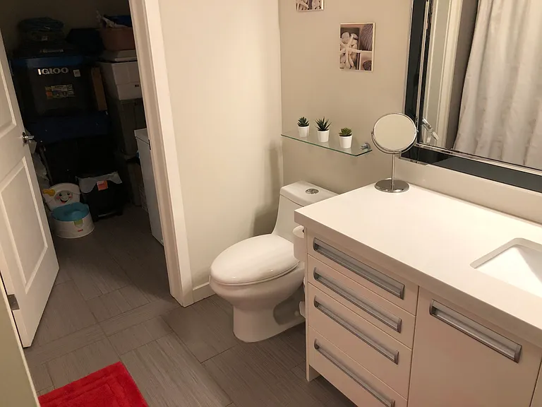 1015 Patrick Cres — Photo 10