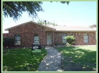 5001 Shannon Dr, The Colony, TX 75056