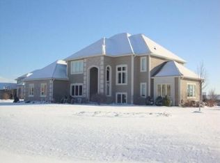 N33W33227 Maplewood Rd, Nashotah, WI 53058