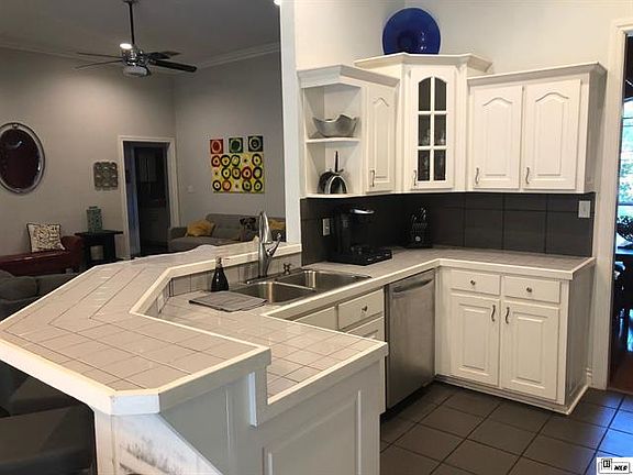 4th image of 109 Alandale Cir