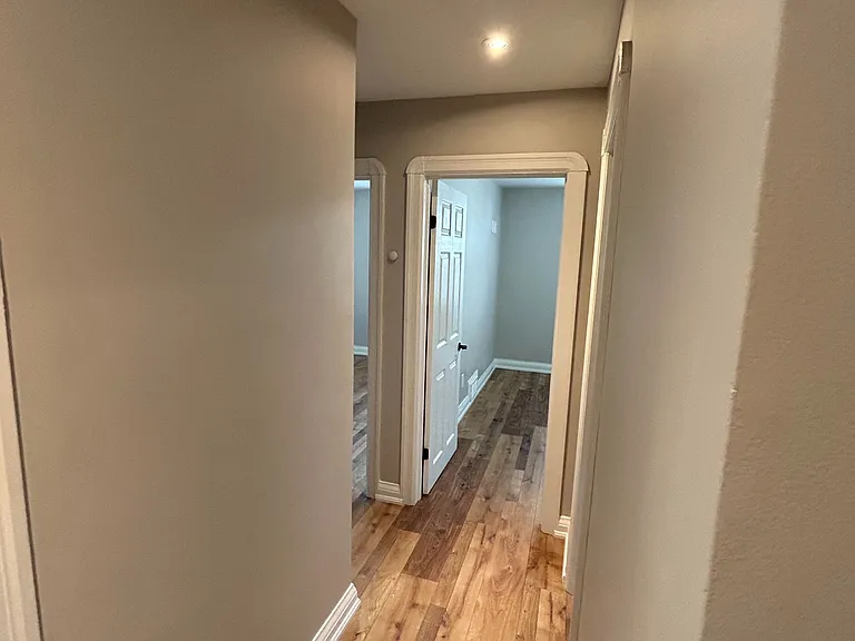 394 Whitmore Ave #MAIN — Photo 10
