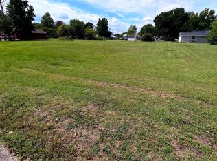 N Maple St, Cassville, MO 65625