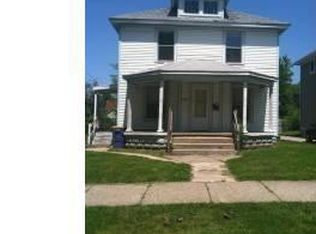 429 Woodlawn St SE, Grand Rapids, MI 49507