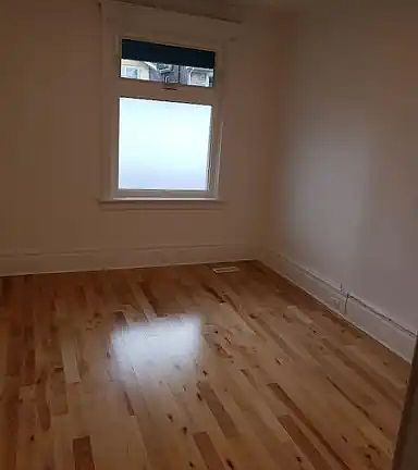 2nd image of 637 Woodbine Ave #2