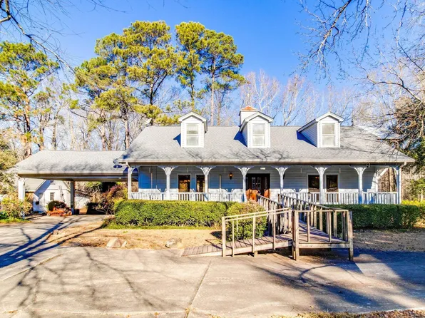 5028 Fish Hatchery Rd, Lexington, SC 29073