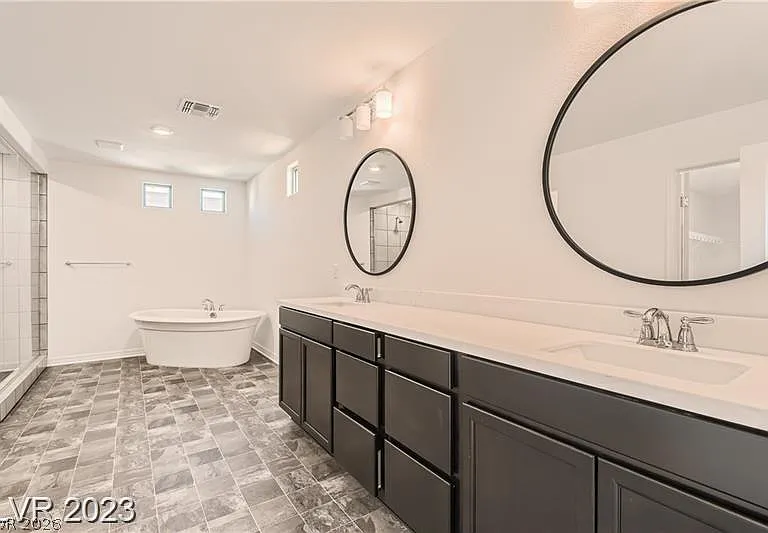 7037 Sunland Hills Ave — Photo 10