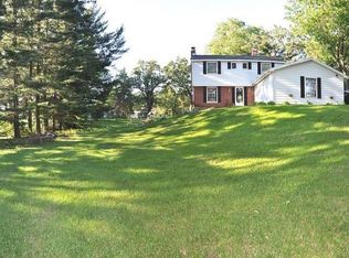 1802 Main St, Spring Grove, IL 60081