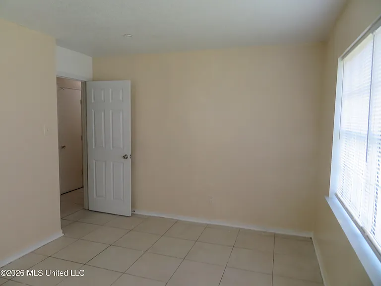 356 Springdale Cir — Photo 13