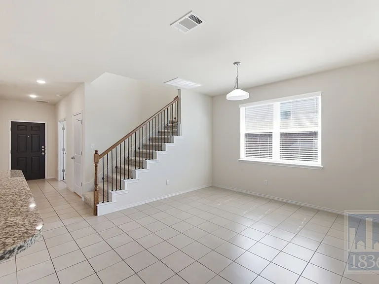 729 Manzano Ln #T3 — Photo 6
