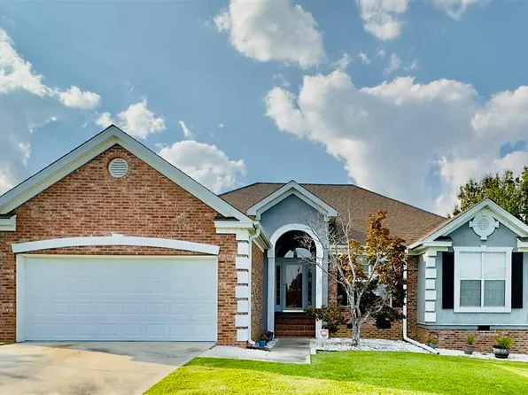 2118 Twin Bridge Dr, Florence, SC 29505