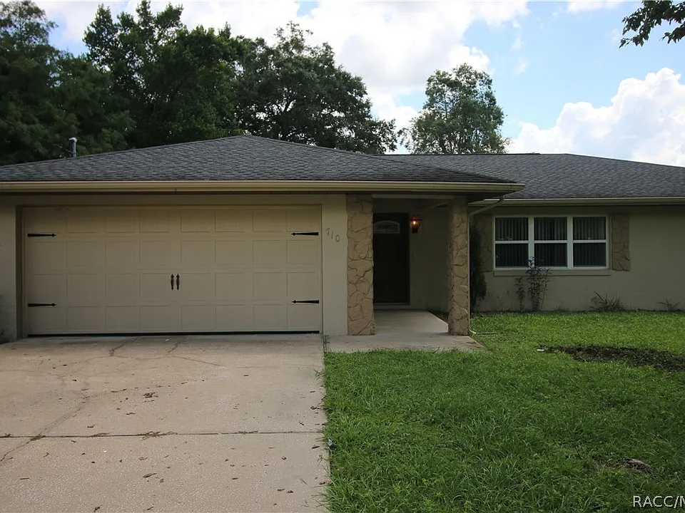 710 Mayflower Ave
