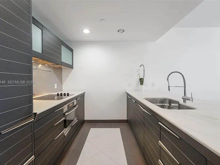 200 Biscayne Boulevard Way #3613 — Photo 6