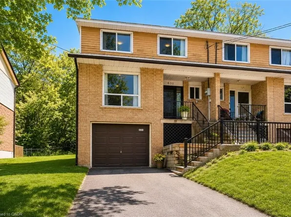 33 Raleigh St #A, Brantford, ON N3T 1J8