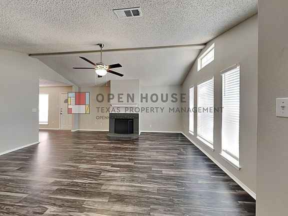 3rd image of 1106 Glen Creek Dr