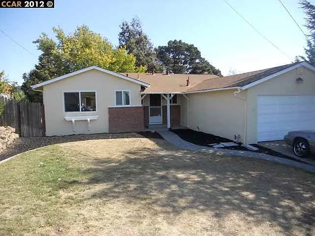 2912 Sargent Ave photo 1