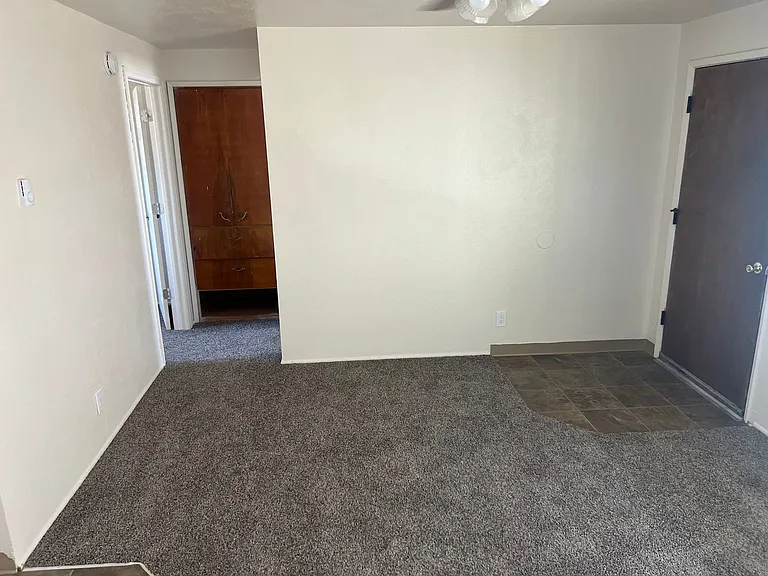 4580 Aster St — Photo 3