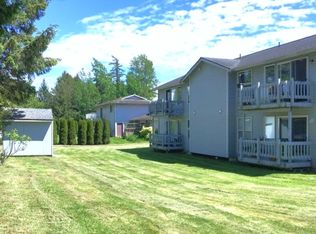 632 D St, Blaine, WA 98230