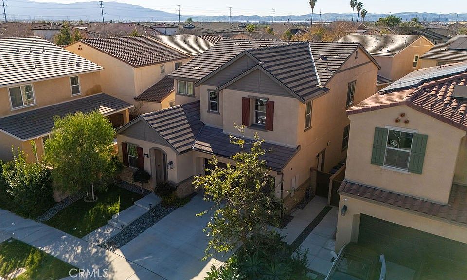 1st image of 4124 S Inglenook Way