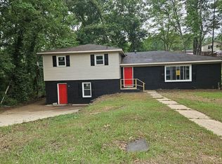2714 Juniper Ln, Tuscaloosa, AL 35404