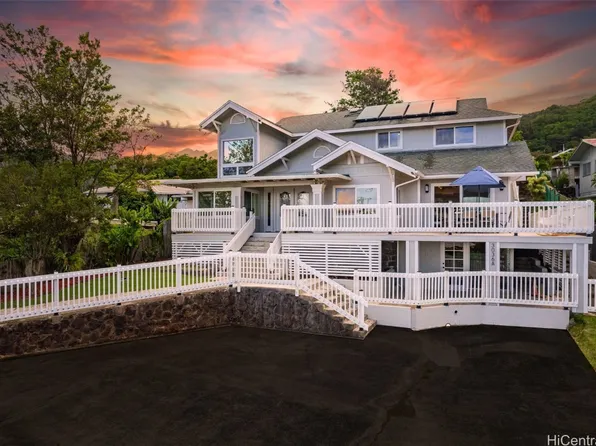 3036A Kahaloa Dr #1, Honolulu, HI 96822