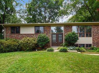 8103 Sherbrooke Ct, Springfield, VA 22152