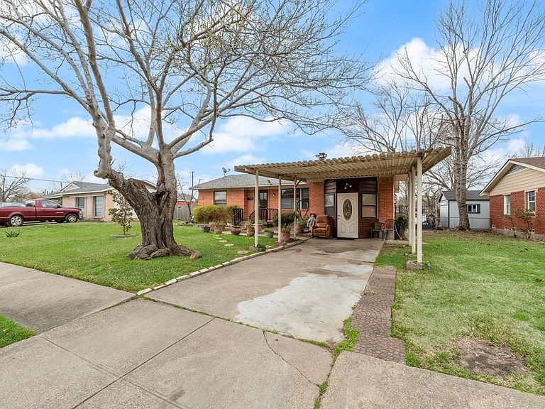 Listing photo 4