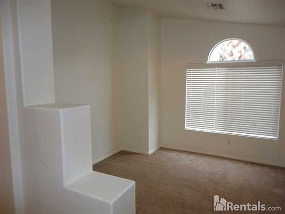 4th image of 3900 E Barbarita Ave