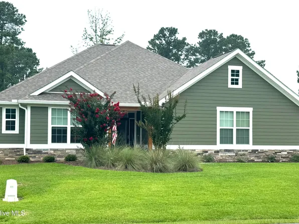 1435 N Middleton Drive NW, Calabash, NC 28467