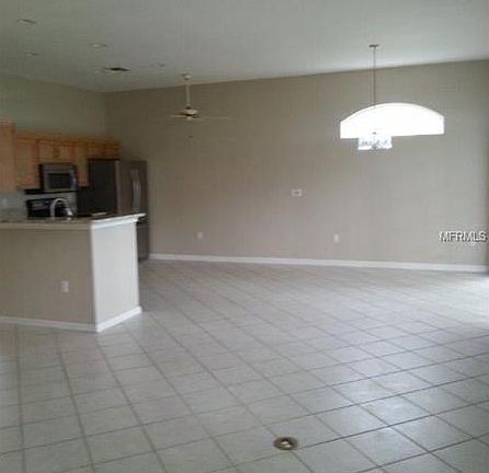 3rd image of 10317 Arrowhead Dr